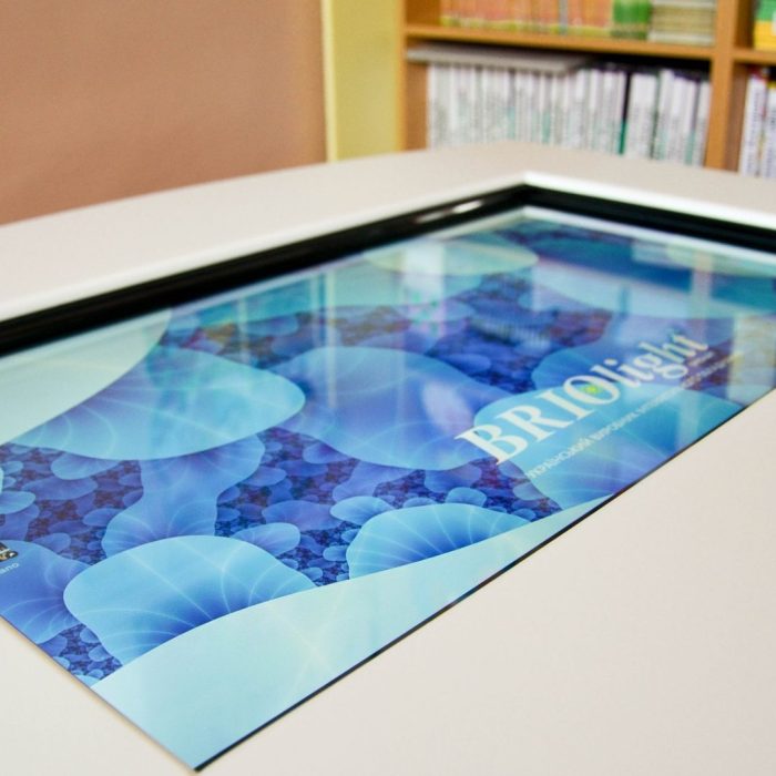 interactive-table-briolight-1080-1080-2